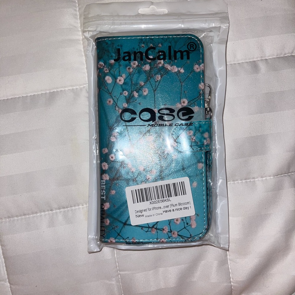 iPhone 8plus blue floral phone case